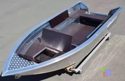 Купить лодку (катер) Неман-400 FISH