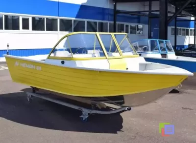 Купить лодку (катер) Неман-420 DCM