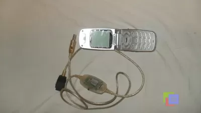 Мобильный телефон  HUAWEI ETC  668.
