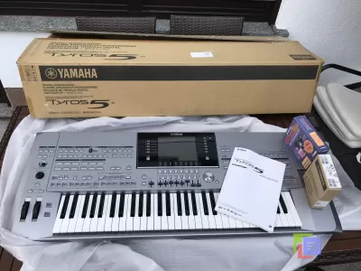 Buy new :-Korg PA4X 76 Key keyboard, Yamaha Tyros 4 & 5 keyboard, Yamaha PSR-E473 фото №3